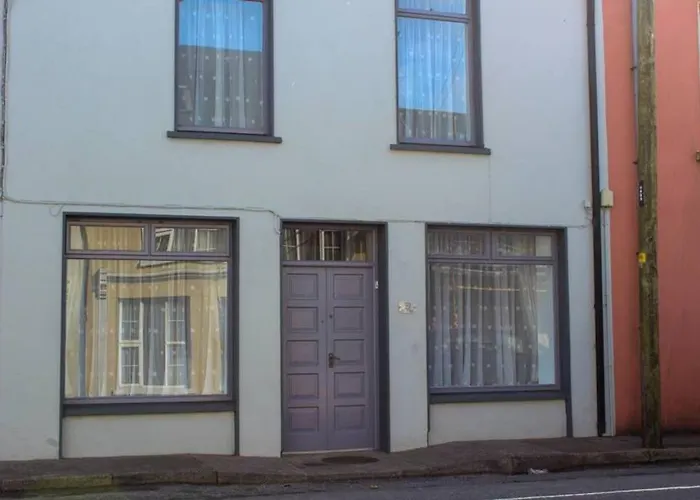 Katie's Town House بيت للعطل